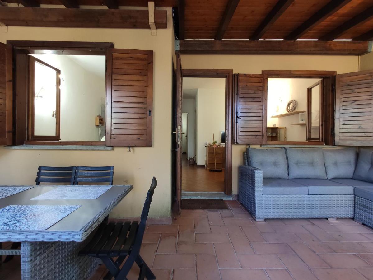 Villino Sunshine Vila Santa Margherita di Pula Exterior foto